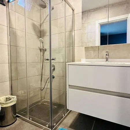Bagla Denize Sifir Bahce Kat 2+1 Daire Апартаменты