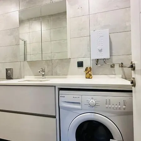 Apartamento Bagla Denize Sifir Bahce Kat 2+1 Daire